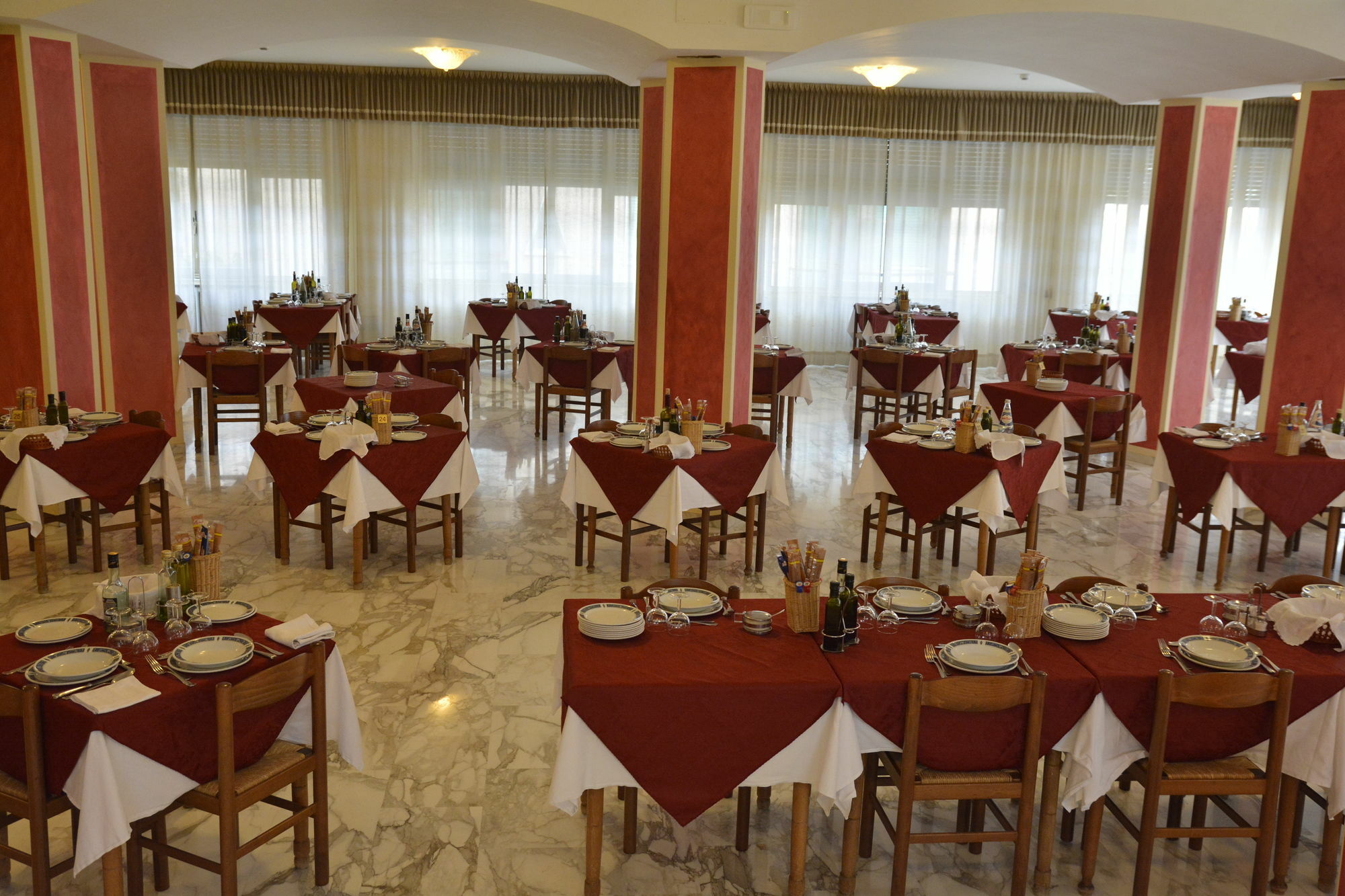 Hotel Reali Chianciano Terme Kültér fotó